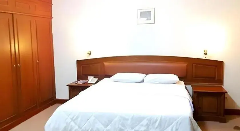 Bed in Athaya Hotel Kendari Bed in Athaya Hotel Kendari