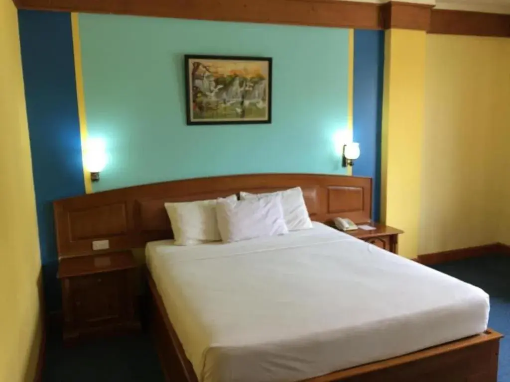 Bed in Athaya Hotel Kendari Bed in Athaya Hotel Kendari