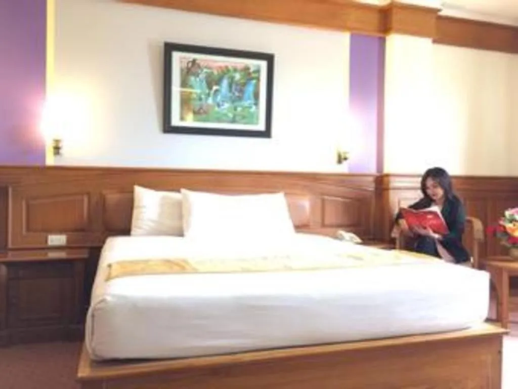 Bed in Athaya Hotel Kendari