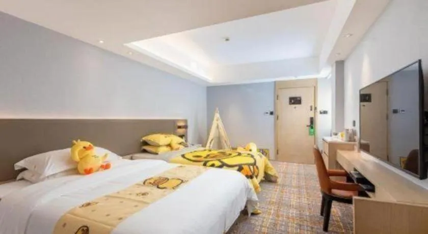 Bed in Overseas Chinese Hotel