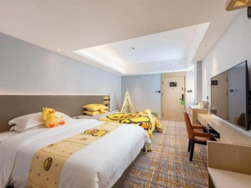 Bed in Overseas Chinese Hotel