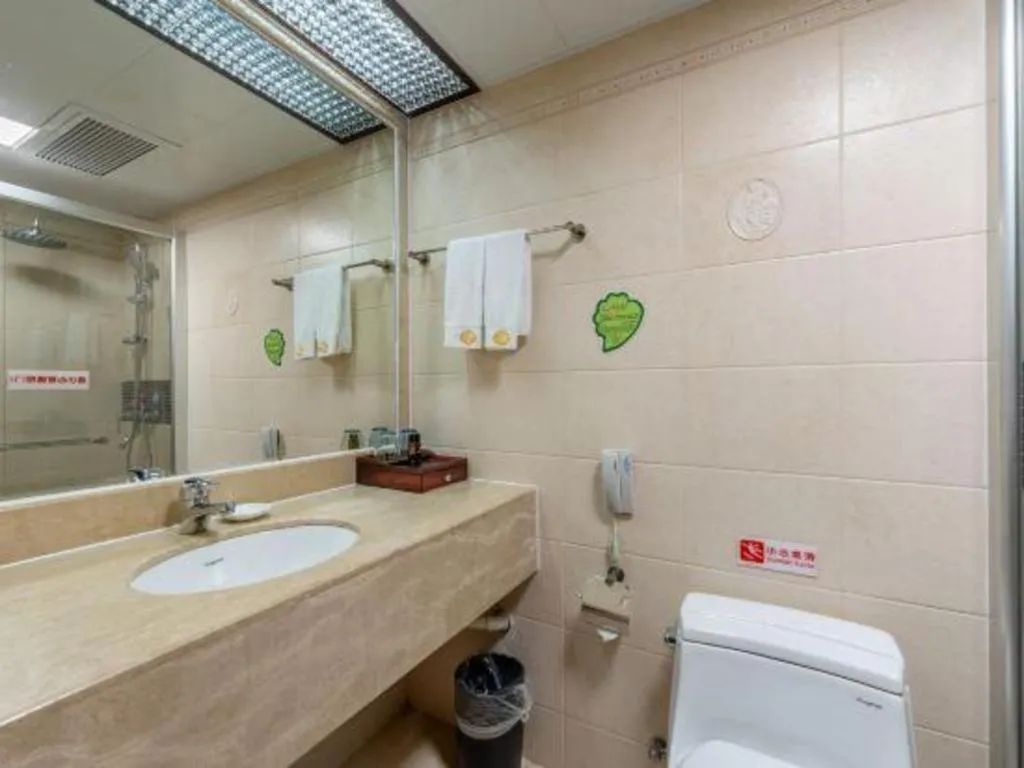 Overseas Chinese Hotel