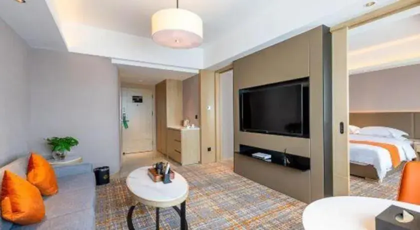 Bed in Overseas Chinese Hotel Bed in Overseas Chinese Hotel