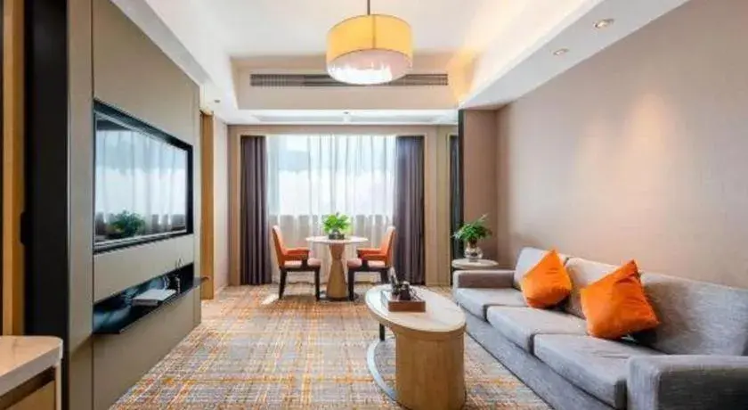 Overseas Chinese Hotel Overseas Chinese Hotel