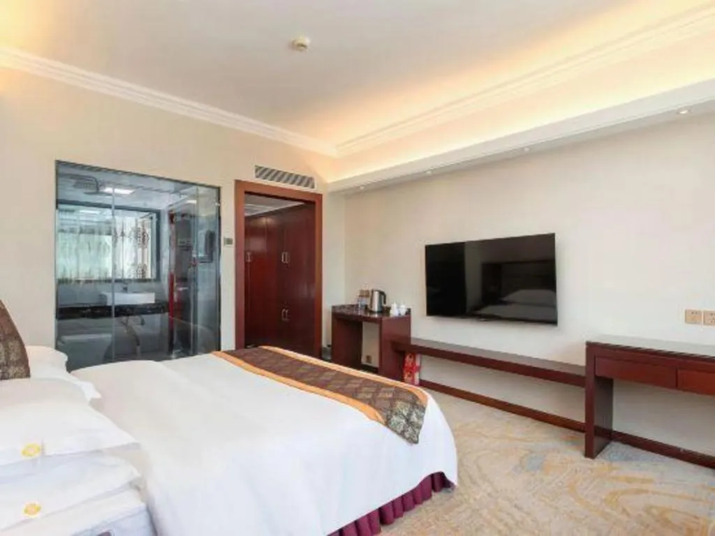 Bed in Overseas Chinese Hotel