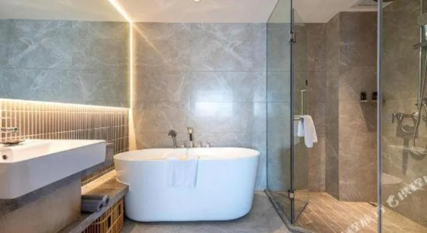 Overseas Chinese Hotel