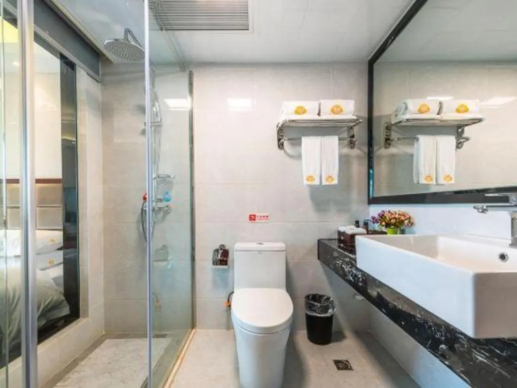 Overseas Chinese Hotel