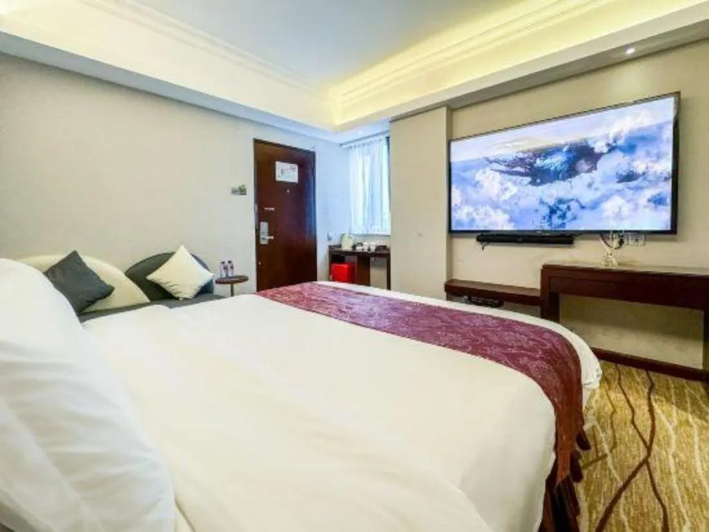 Bed in Overseas Chinese Hotel