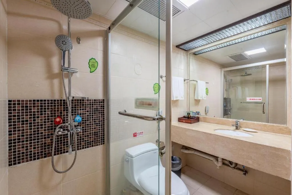 Overseas Chinese Hotel