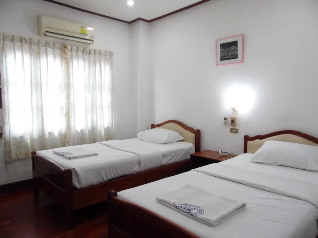 Bed in Douang Deuane hotel