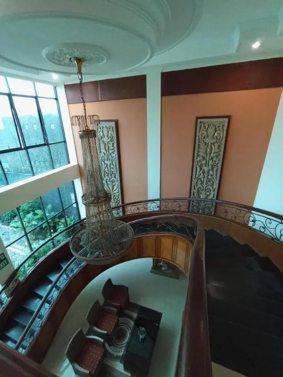 Larisae Setia Kawan Hotel