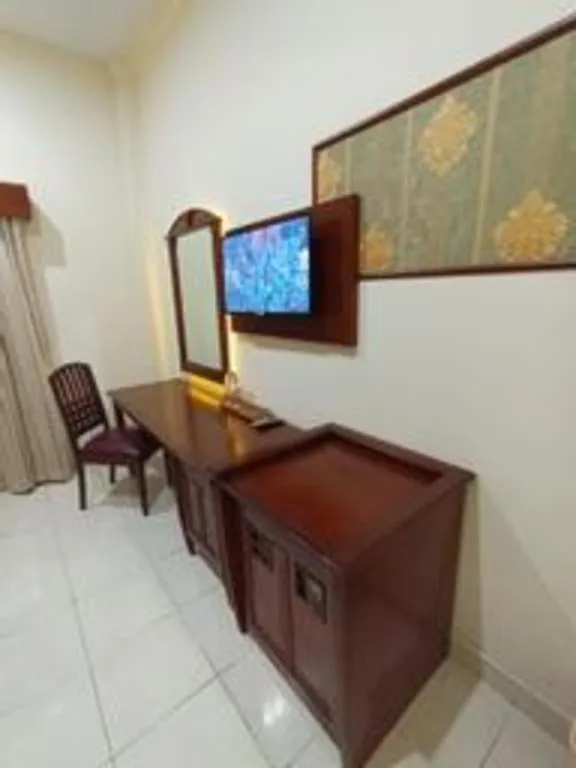 Larisae Setia Kawan Hotel