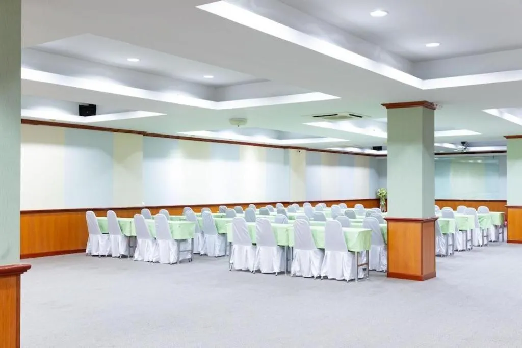 Rimnam Hotel Suk Sawat 70