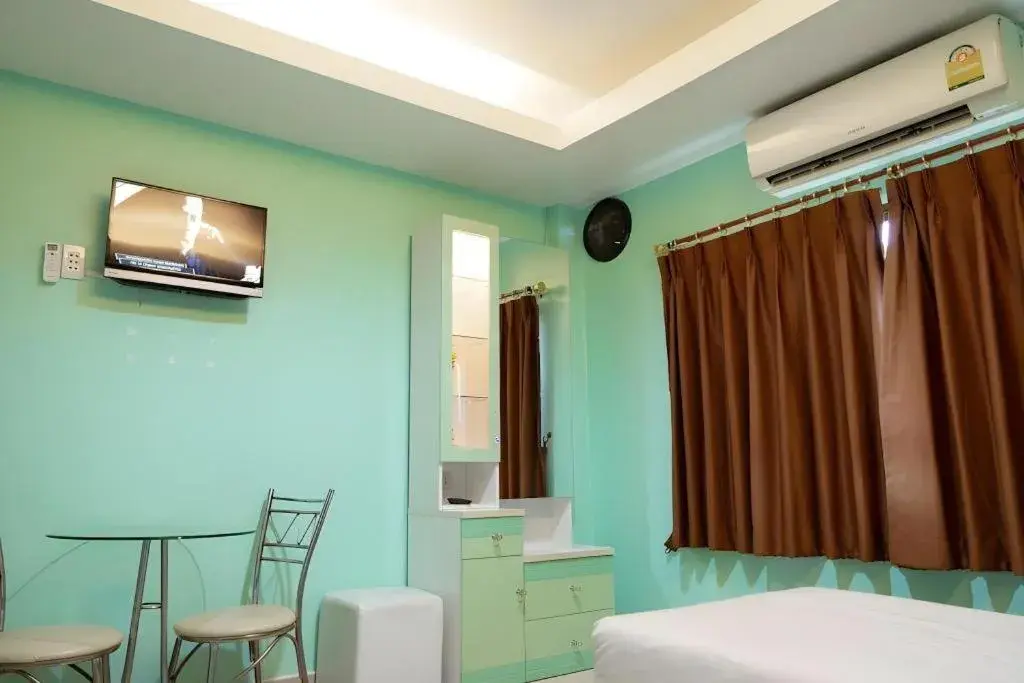 Bed in Rimnam Hotel Suk Sawat 70 Bed in Rimnam Hotel Suk Sawat 70