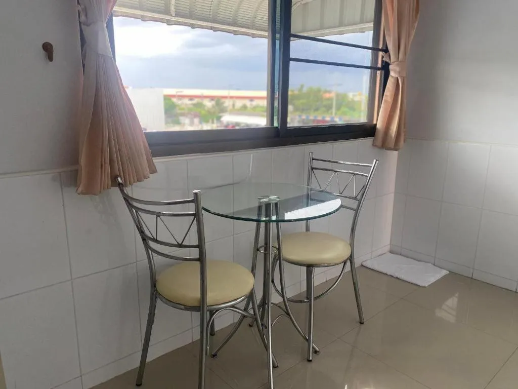 Rimnam Hotel Suk Sawat 70