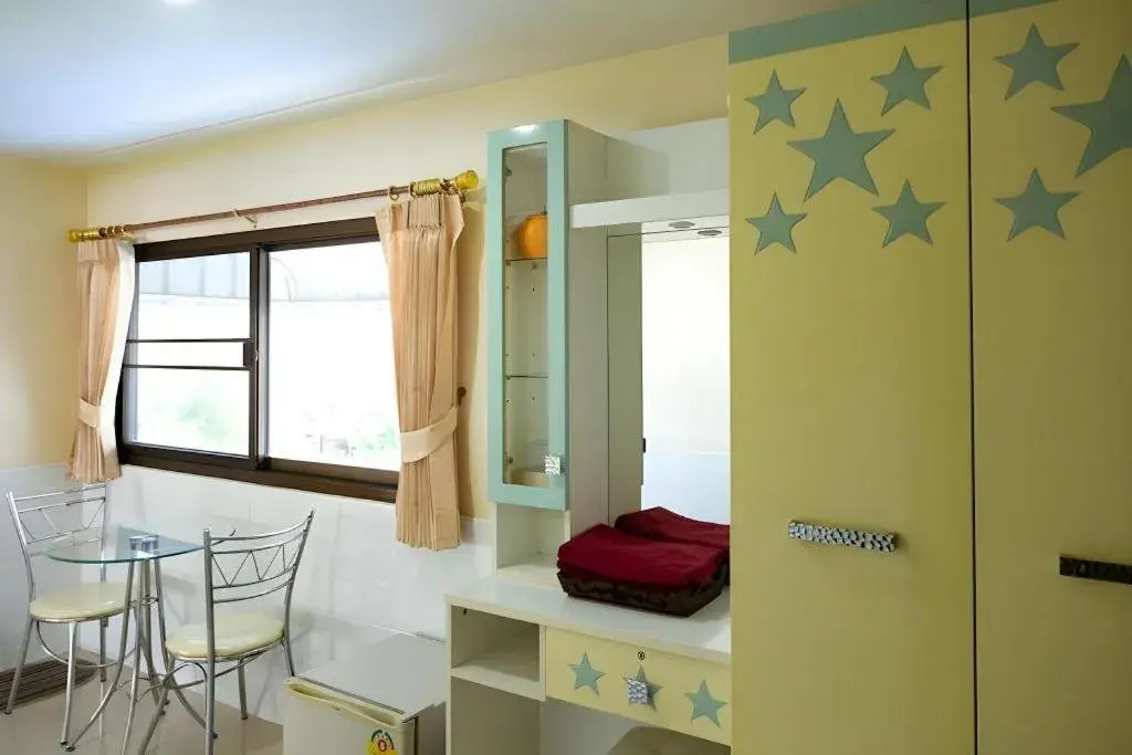 Rimnam Hotel Suk Sawat 70 Rimnam Hotel Suk Sawat 70