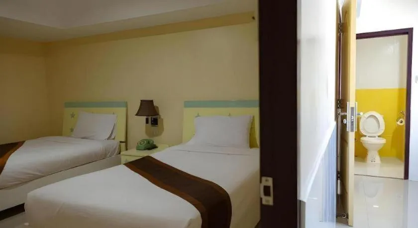 Rimnam Hotel Suk Sawat 70