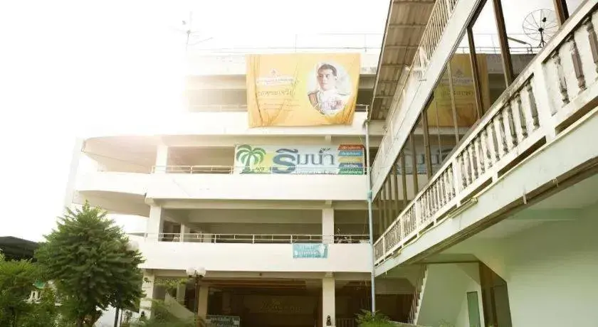 Rimnam Hotel Suk Sawat 70 Rimnam Hotel Suk Sawat 70