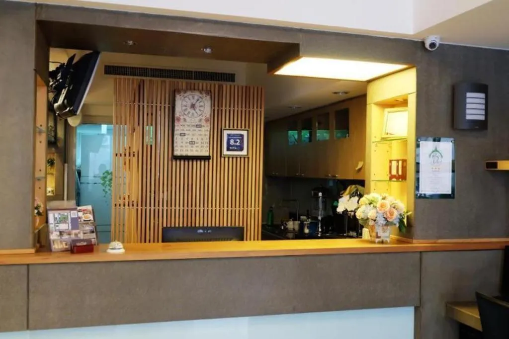 Cozy At 9 Hotel And Kitchen