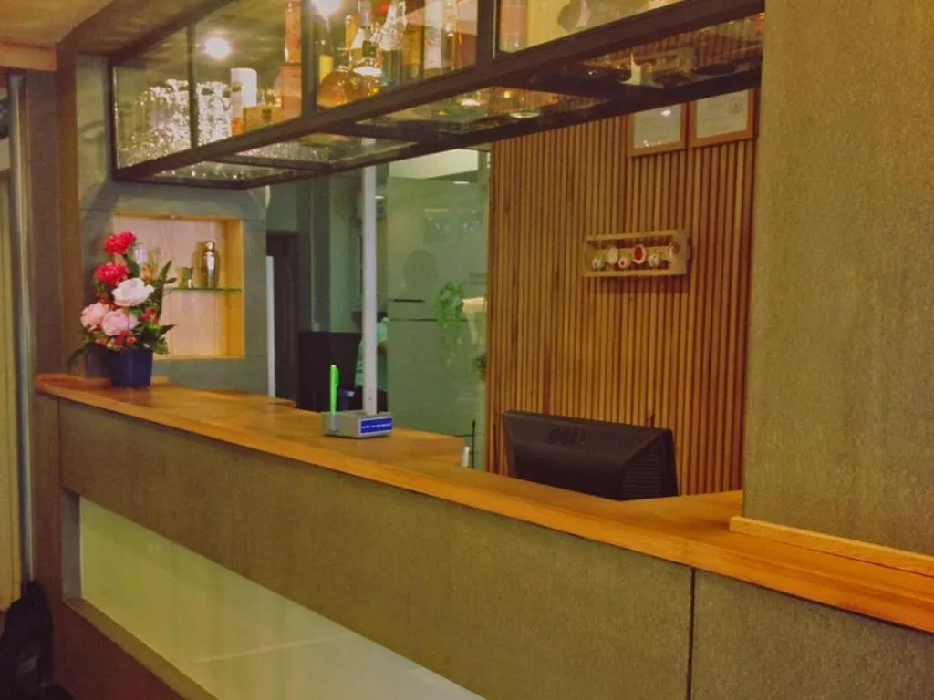 Cozy At 9 Hotel And Kitchen