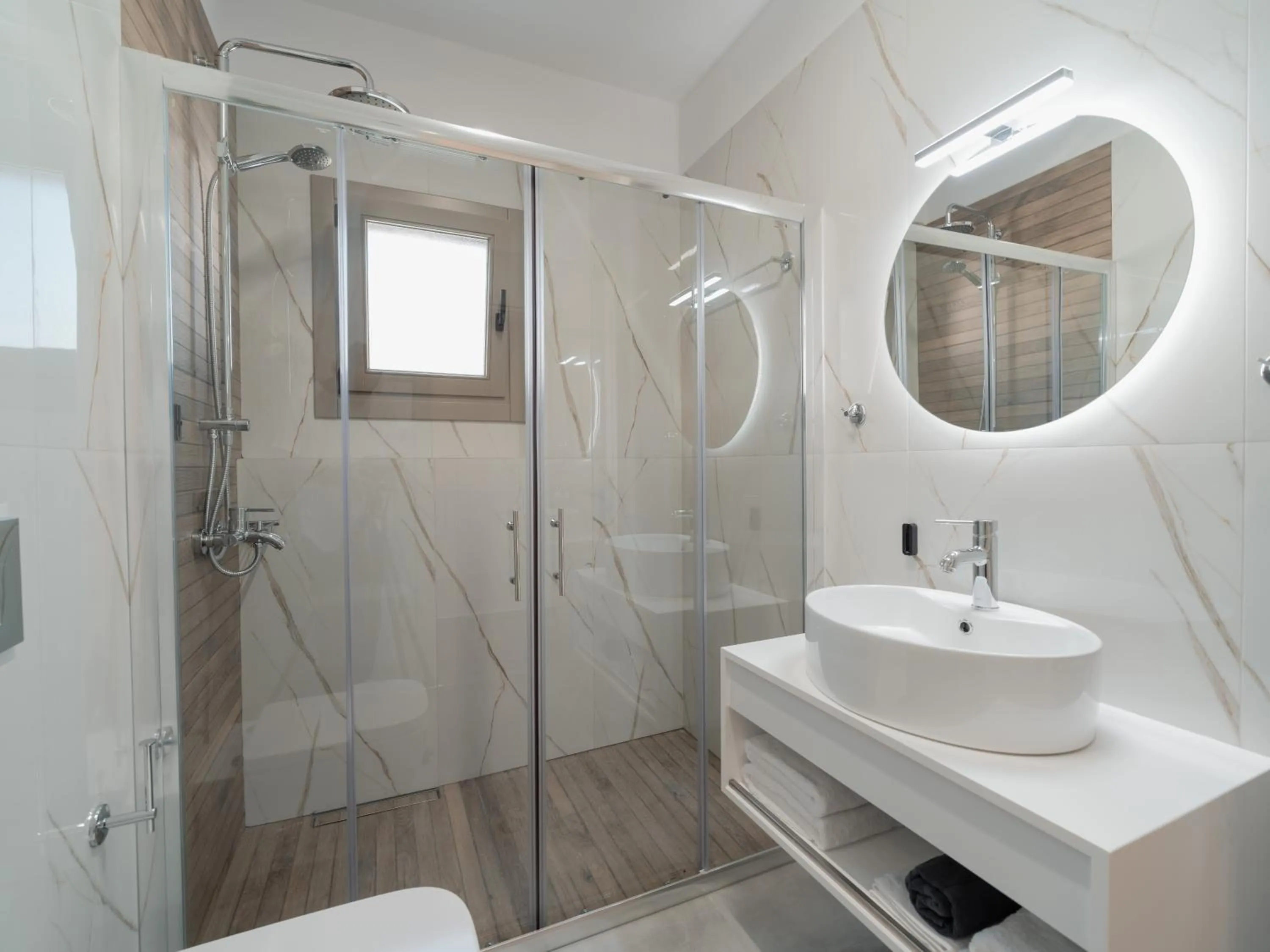 Shower in Castle View Ioannina