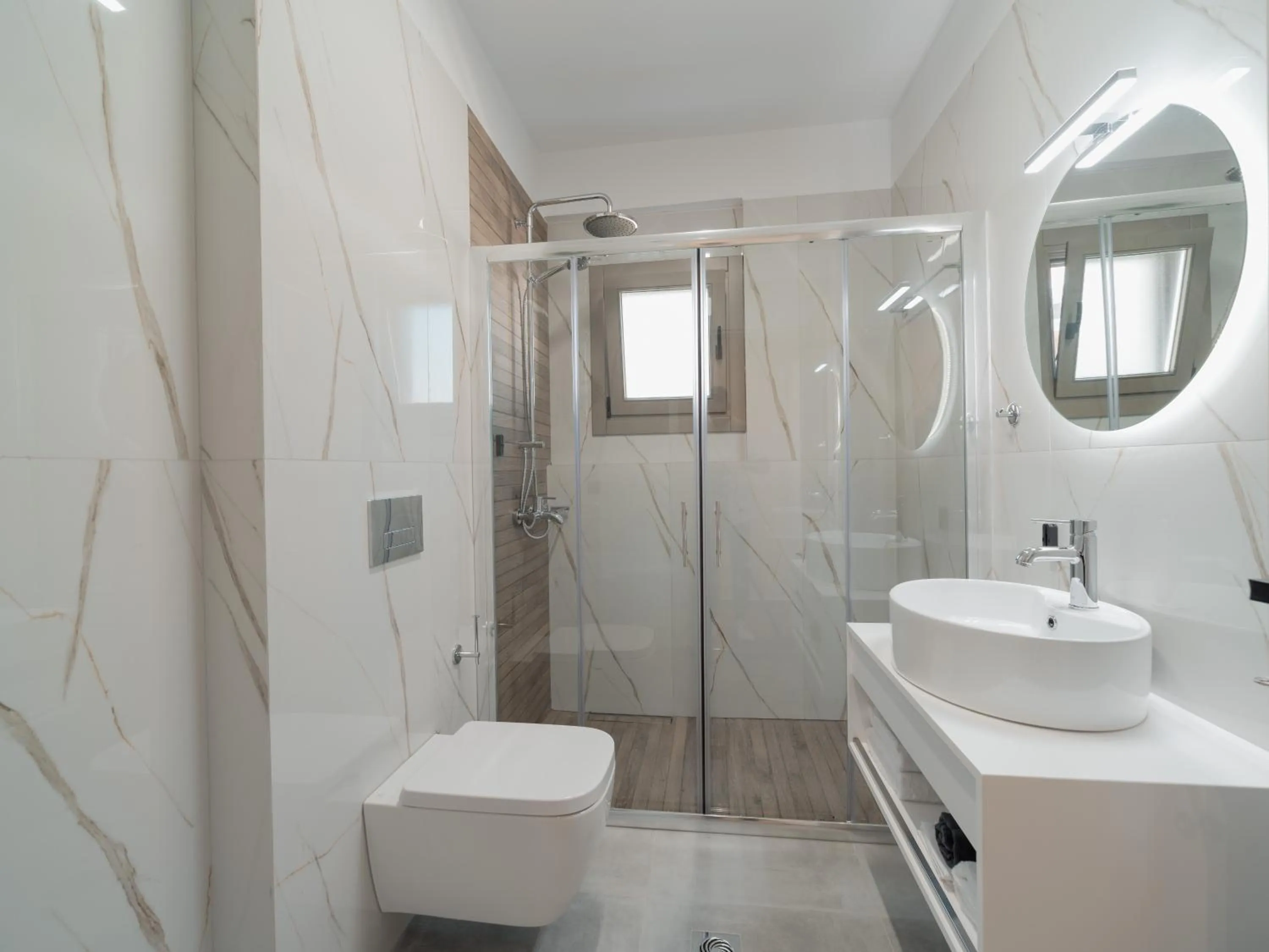 Shower in Castle View Ioannina