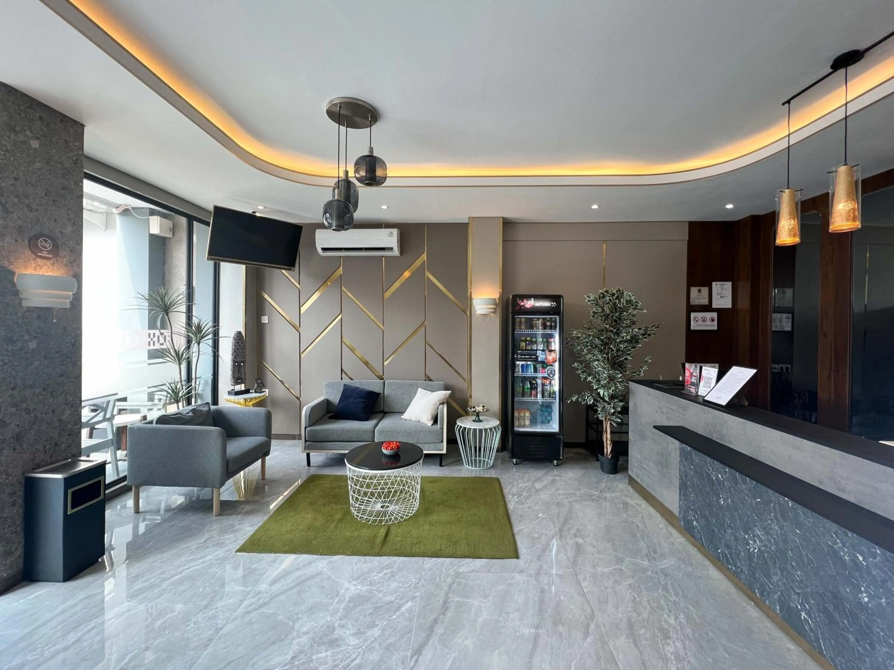 Lobby or reception in Box City Hotel Mojokerto