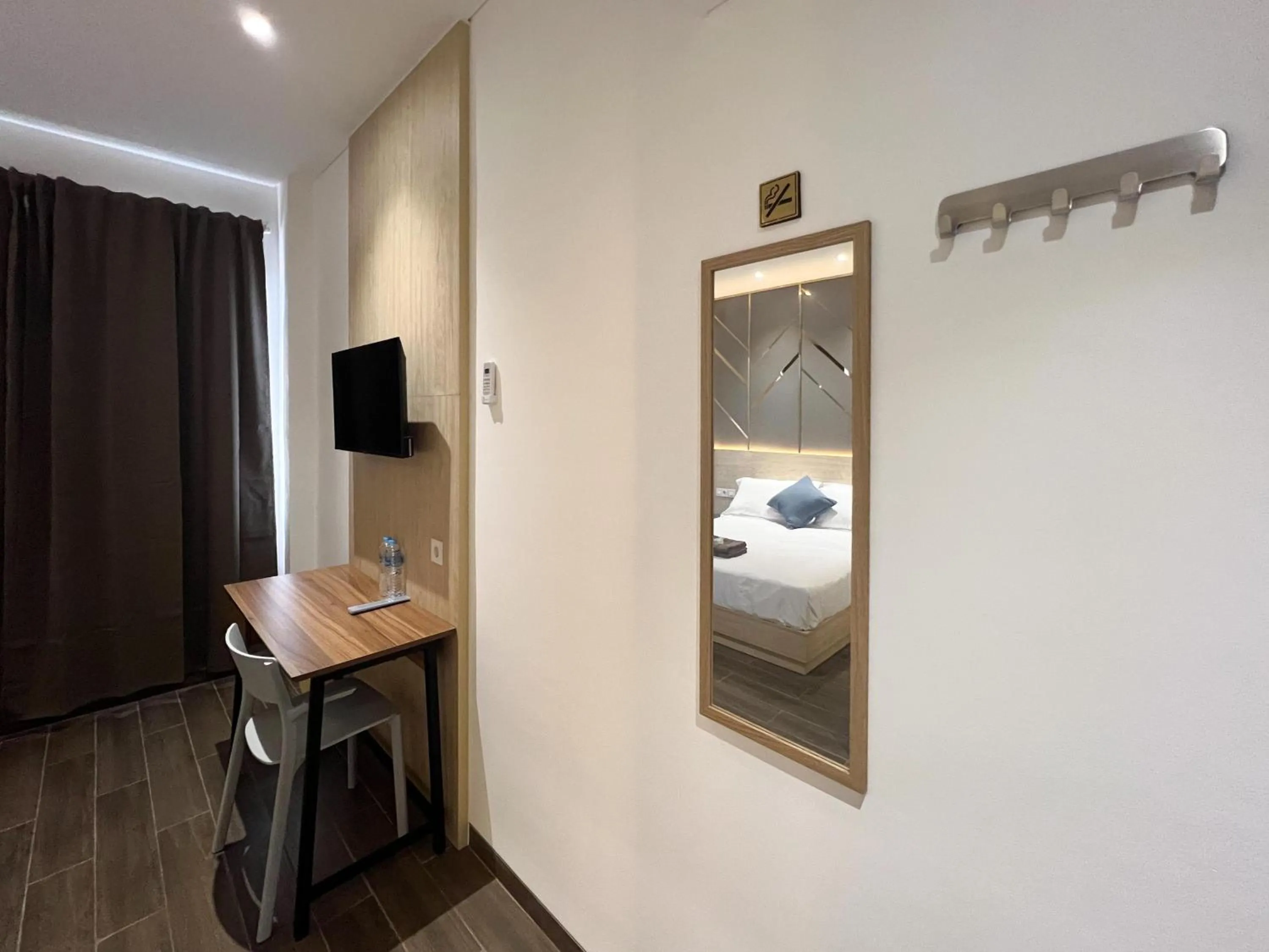 Bedroom, Bed in Box City Hotel Mojokerto