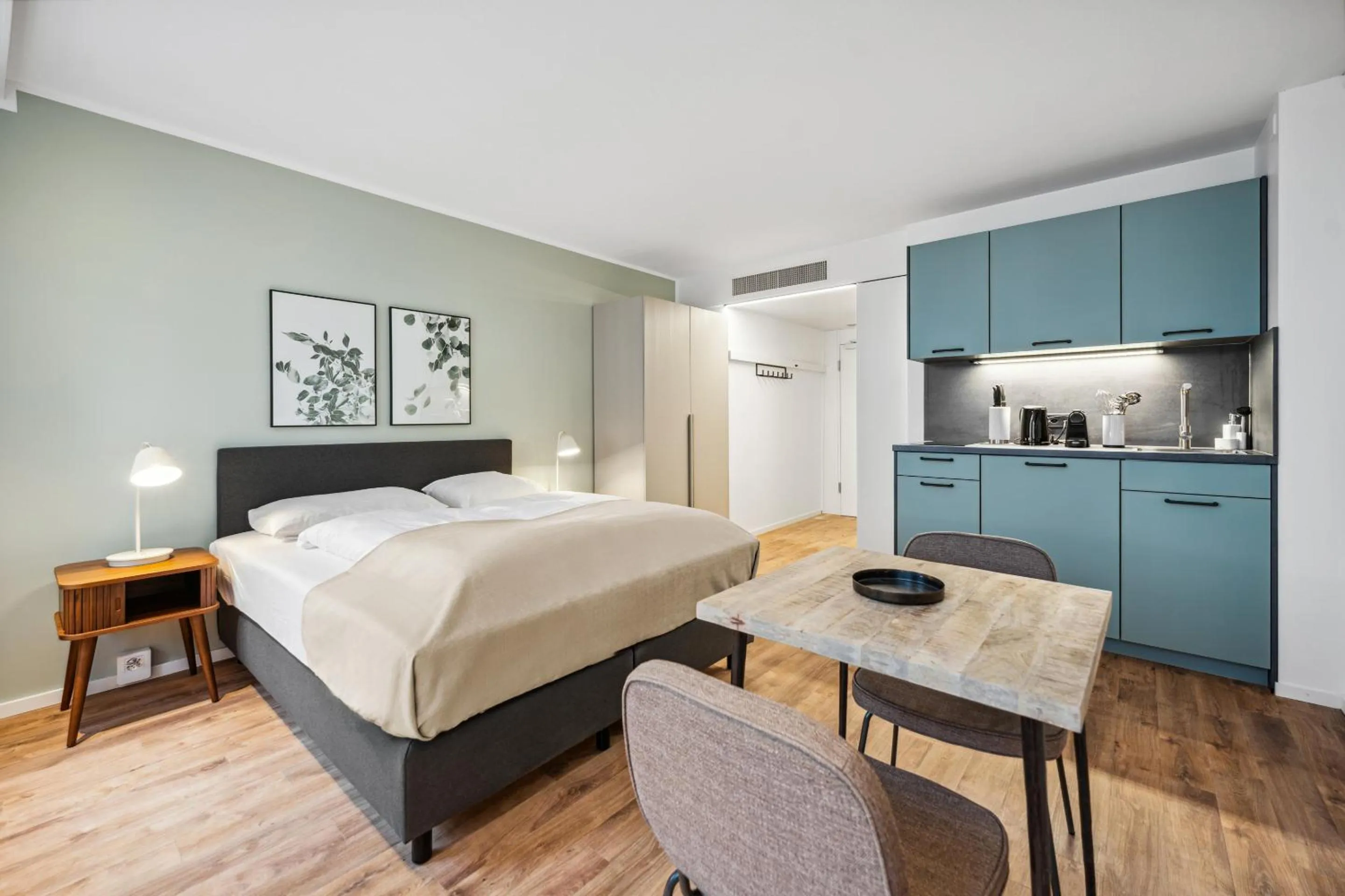 Bed in Limehome Basel Münzgasse