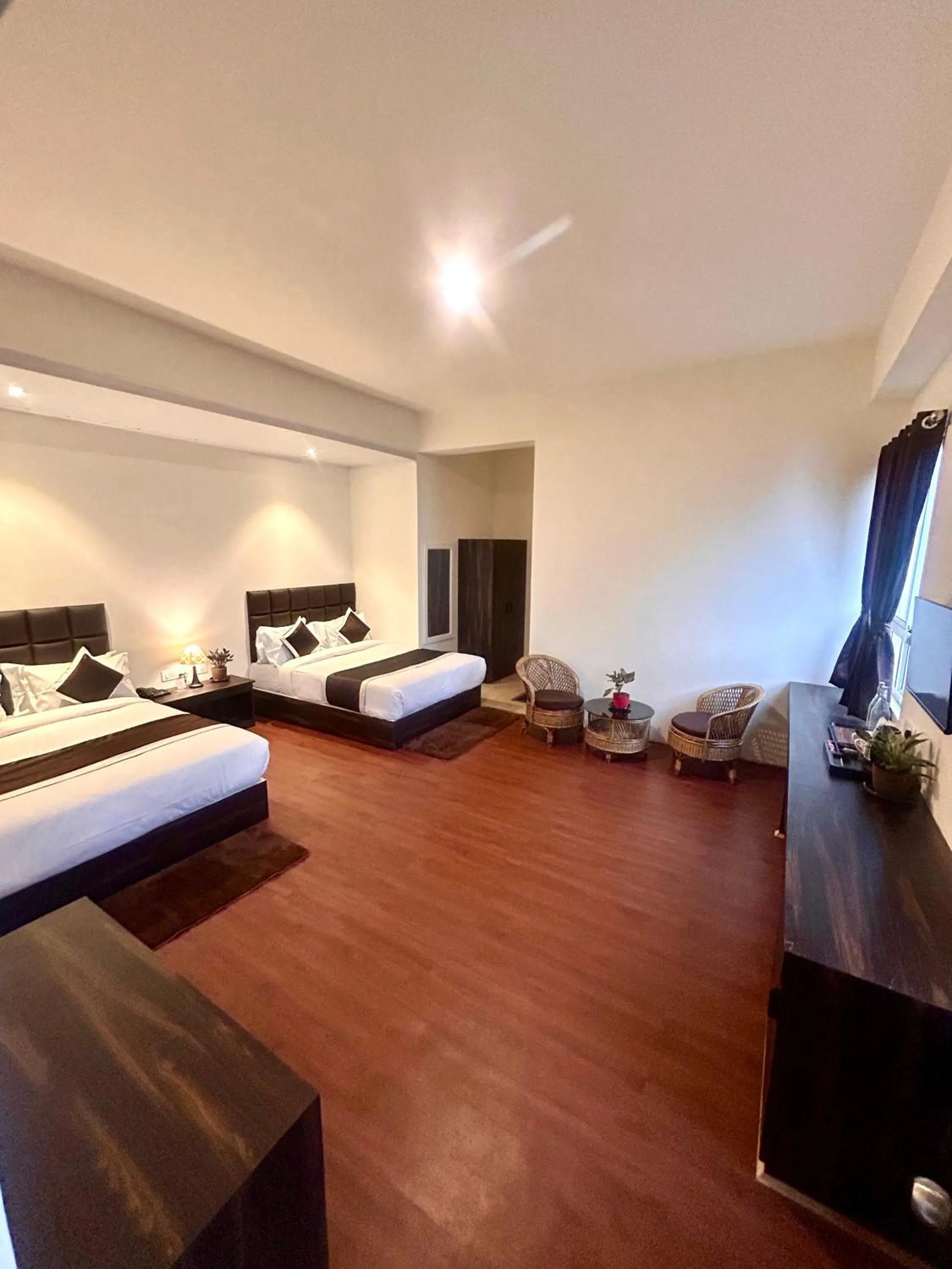 Bed in Hotel Mazong Crest