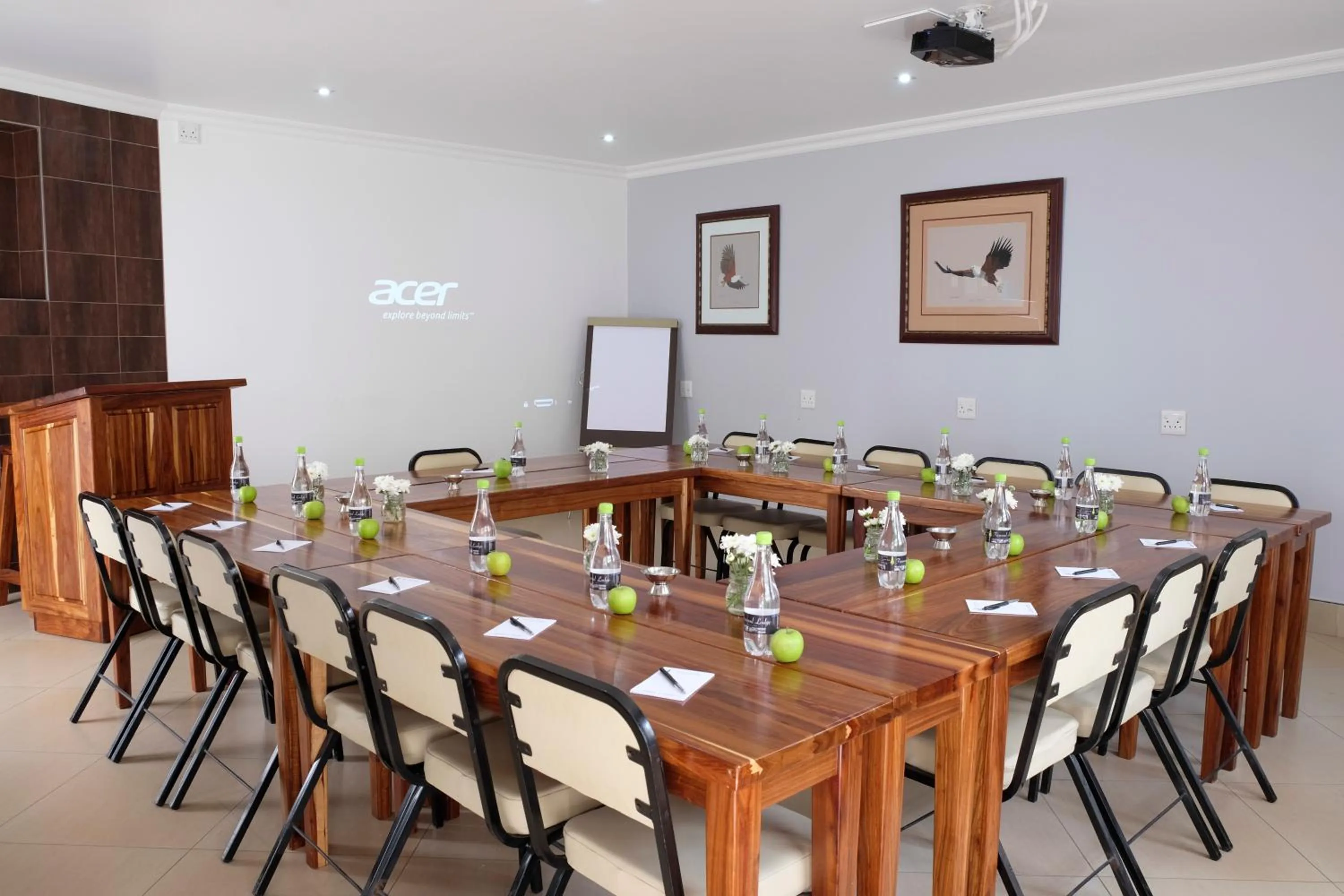 Day in Firwood Lodge