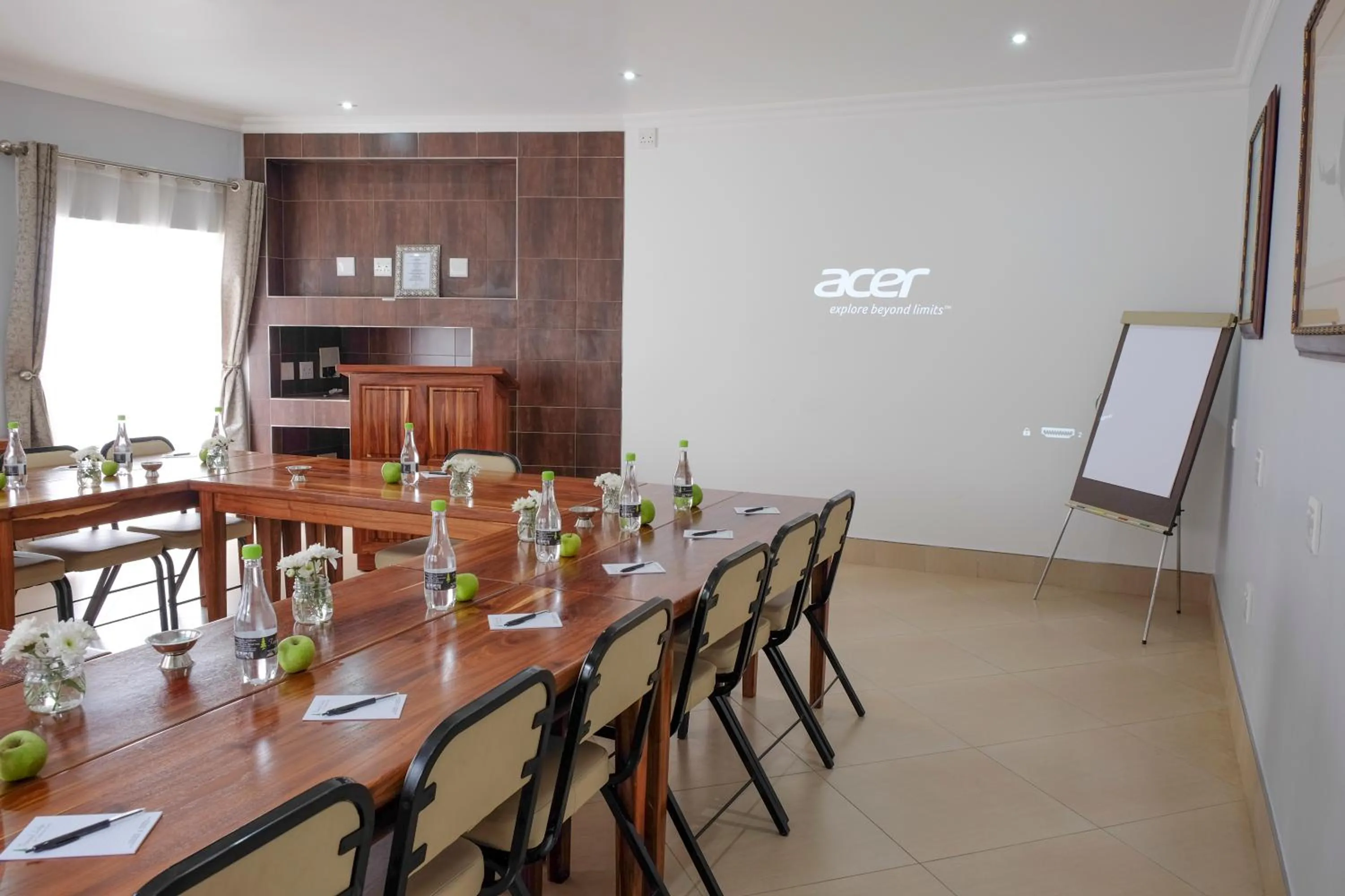 Day in Firwood Lodge