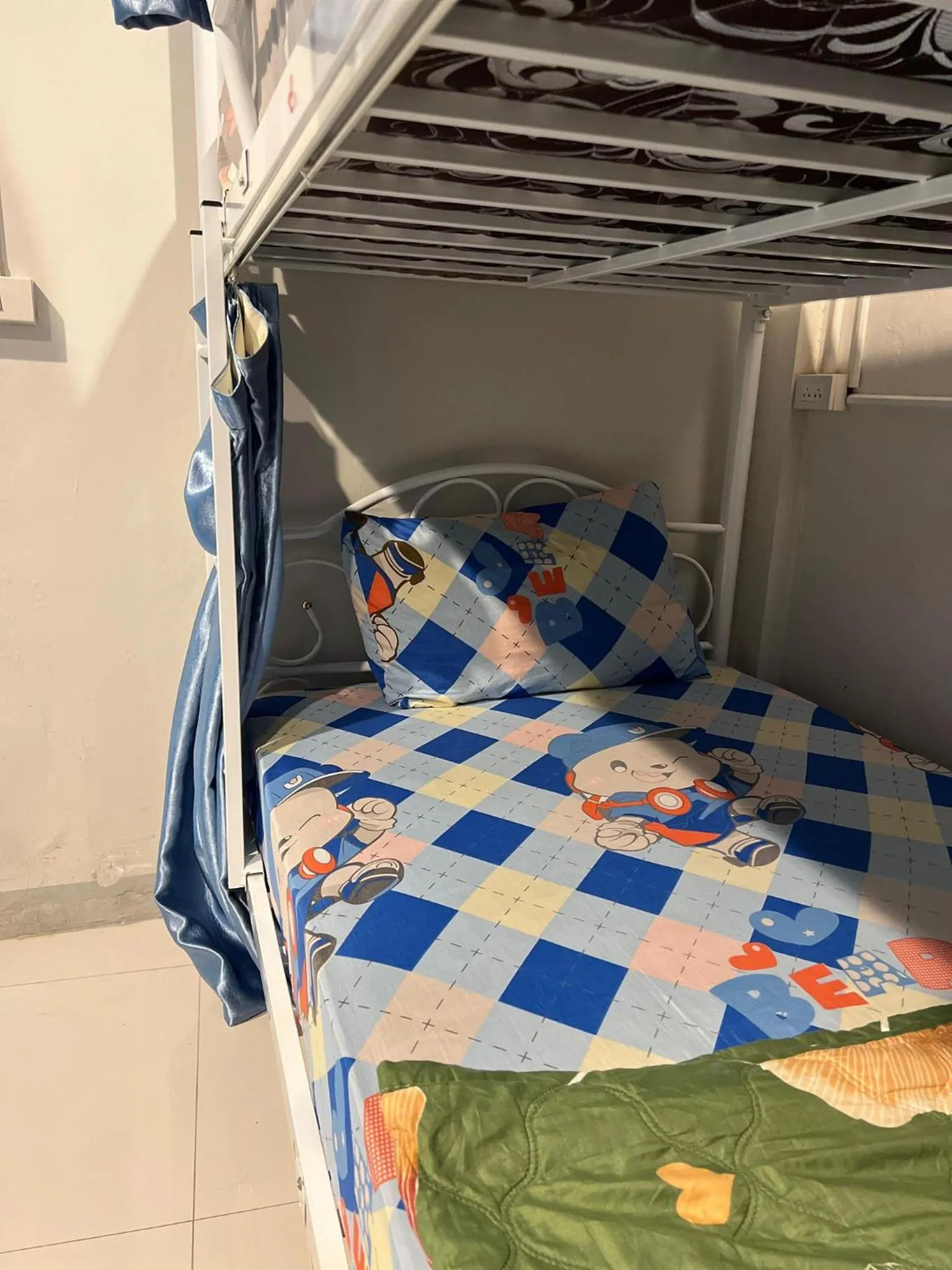 Bed in Lemon Tree Hostel Khaosan