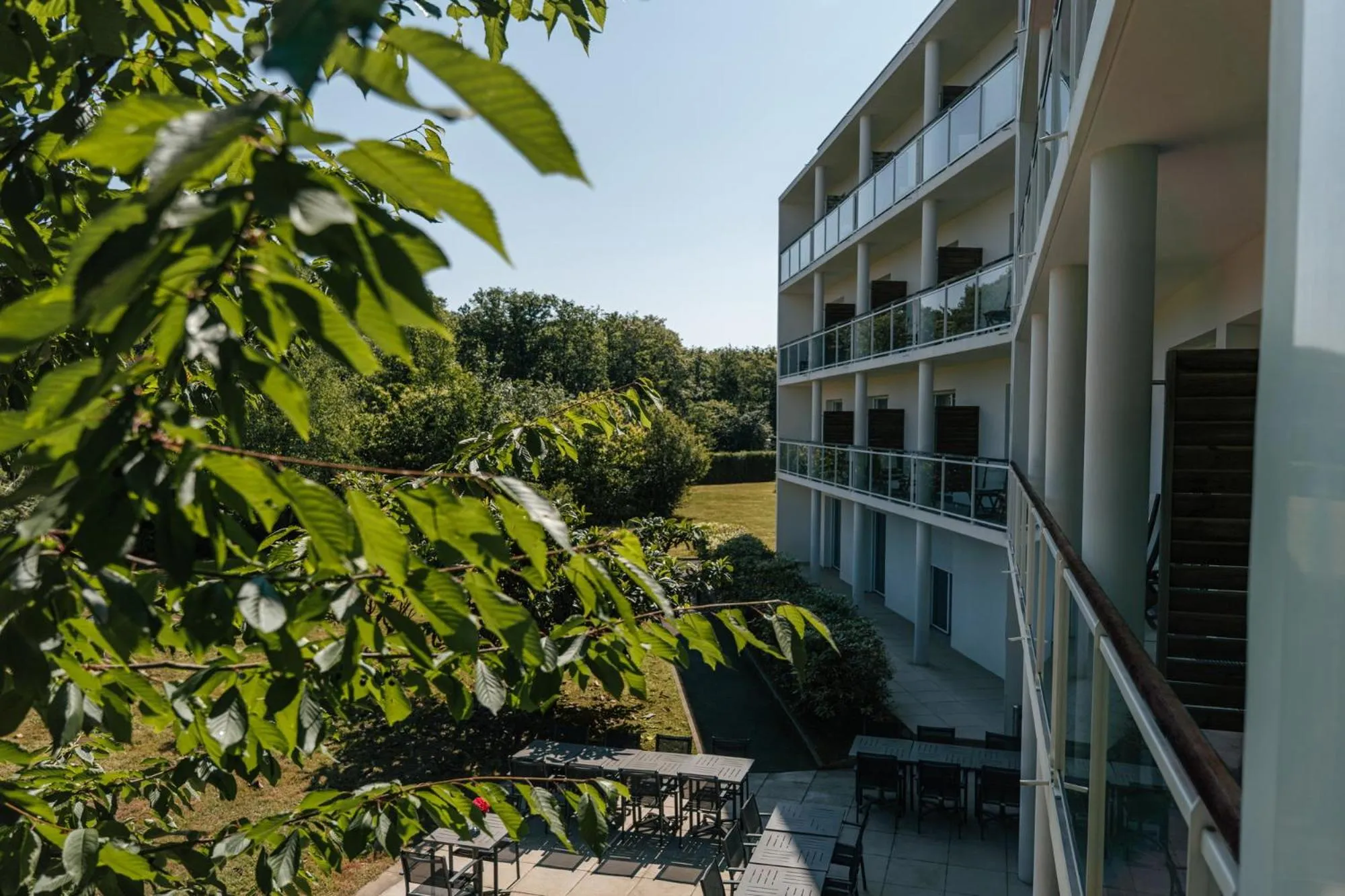 Garden view in Westotel Life Nantes Carquefou