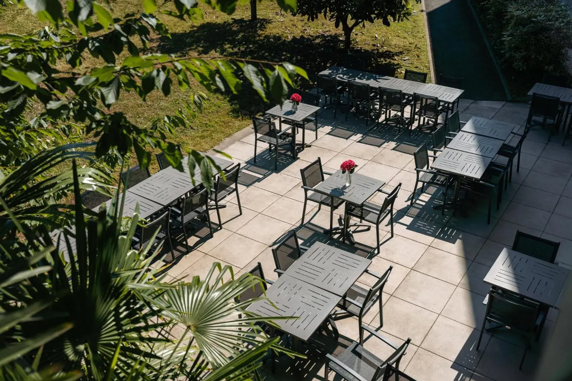 Garden view in Westotel Life Nantes Carquefou Garden view in Westotel Life Nantes Carquefou