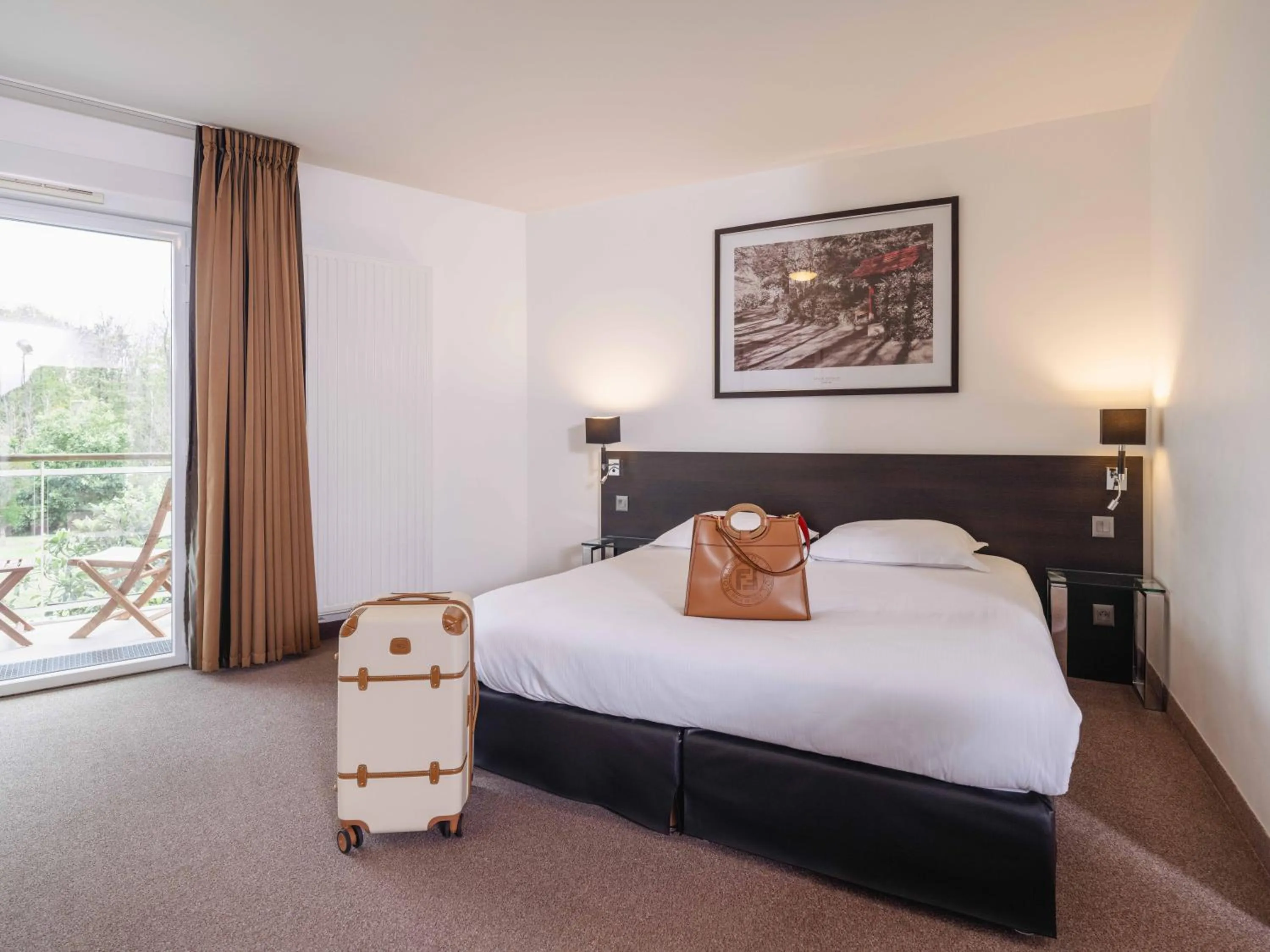 Bedroom, Bed in Westotel Life Nantes Carquefou