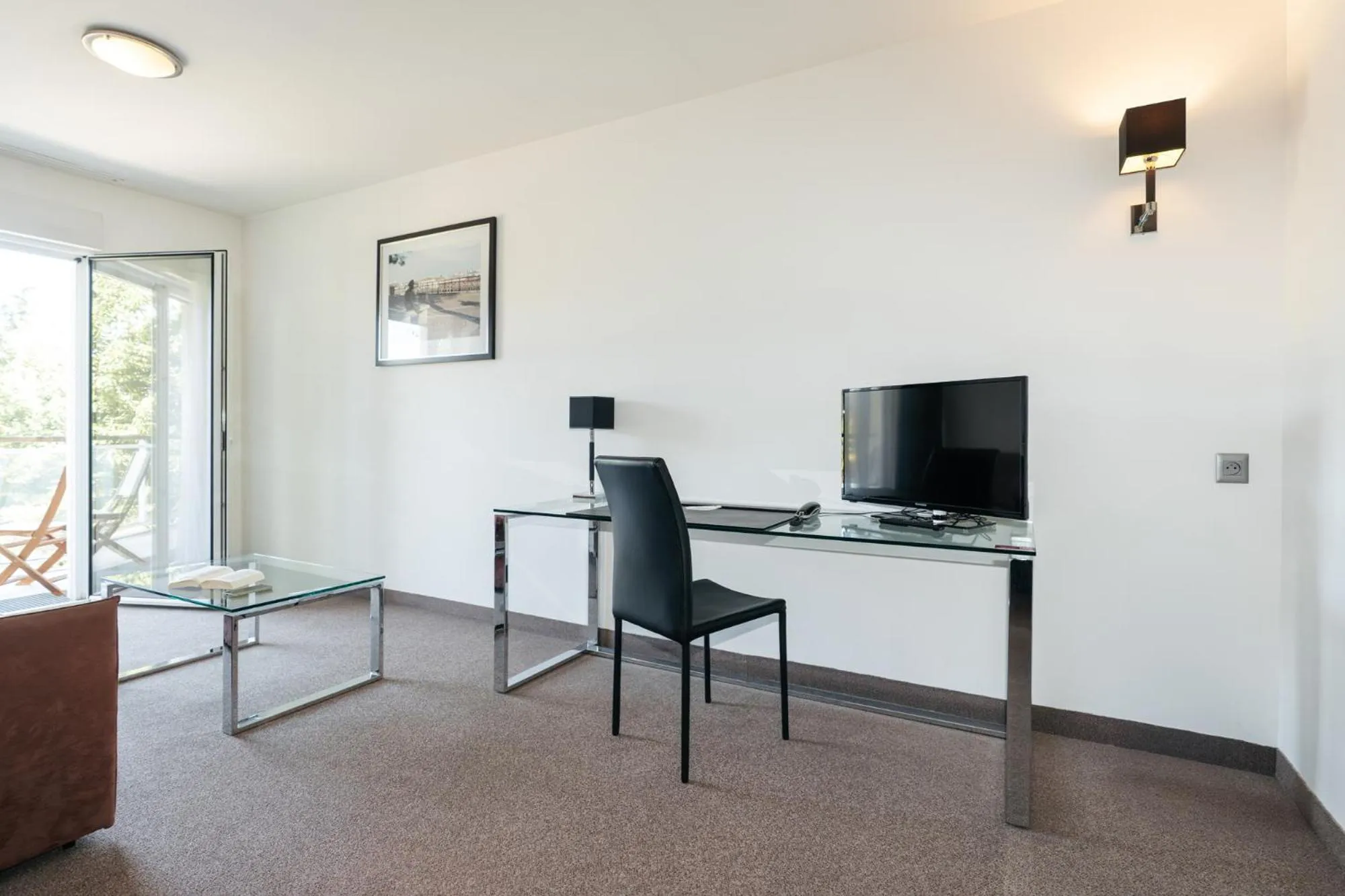 Seating area in Westotel Life Nantes Carquefou