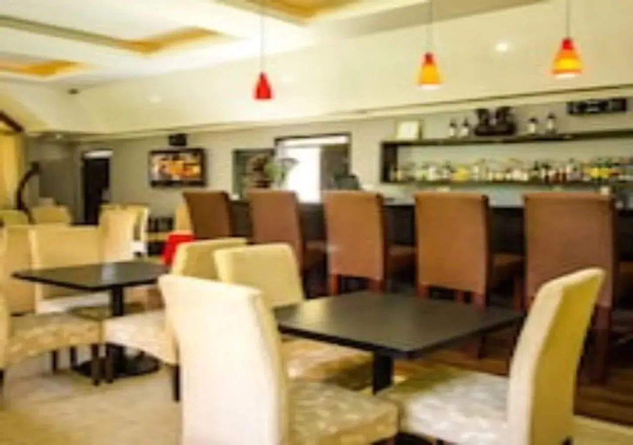 Restaurant/places to eat in Eseriani The Hotel Restaurant/places to eat in Eseriani The Hotel