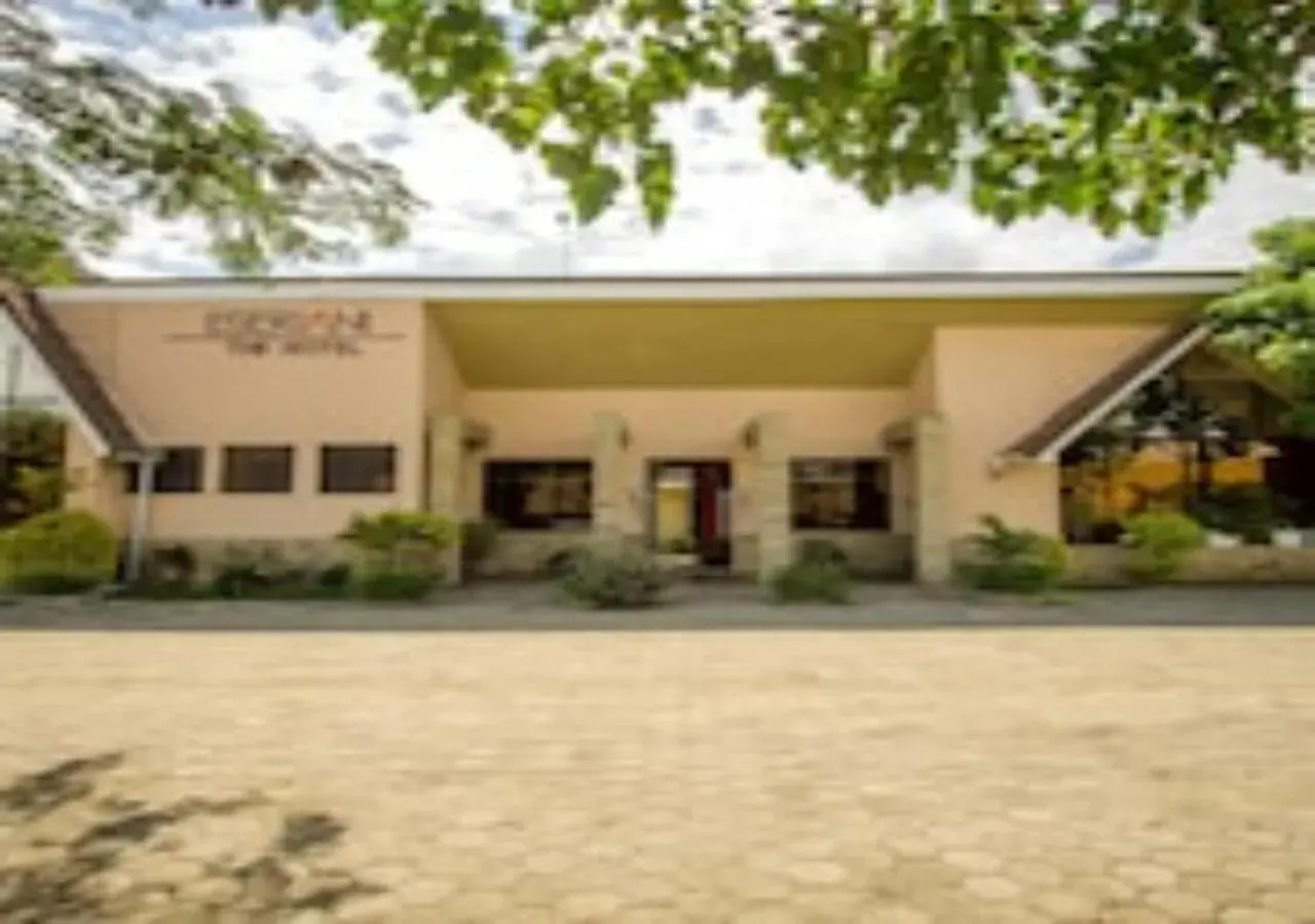 Property building in Eseriani The Hotel Property building in Eseriani The Hotel