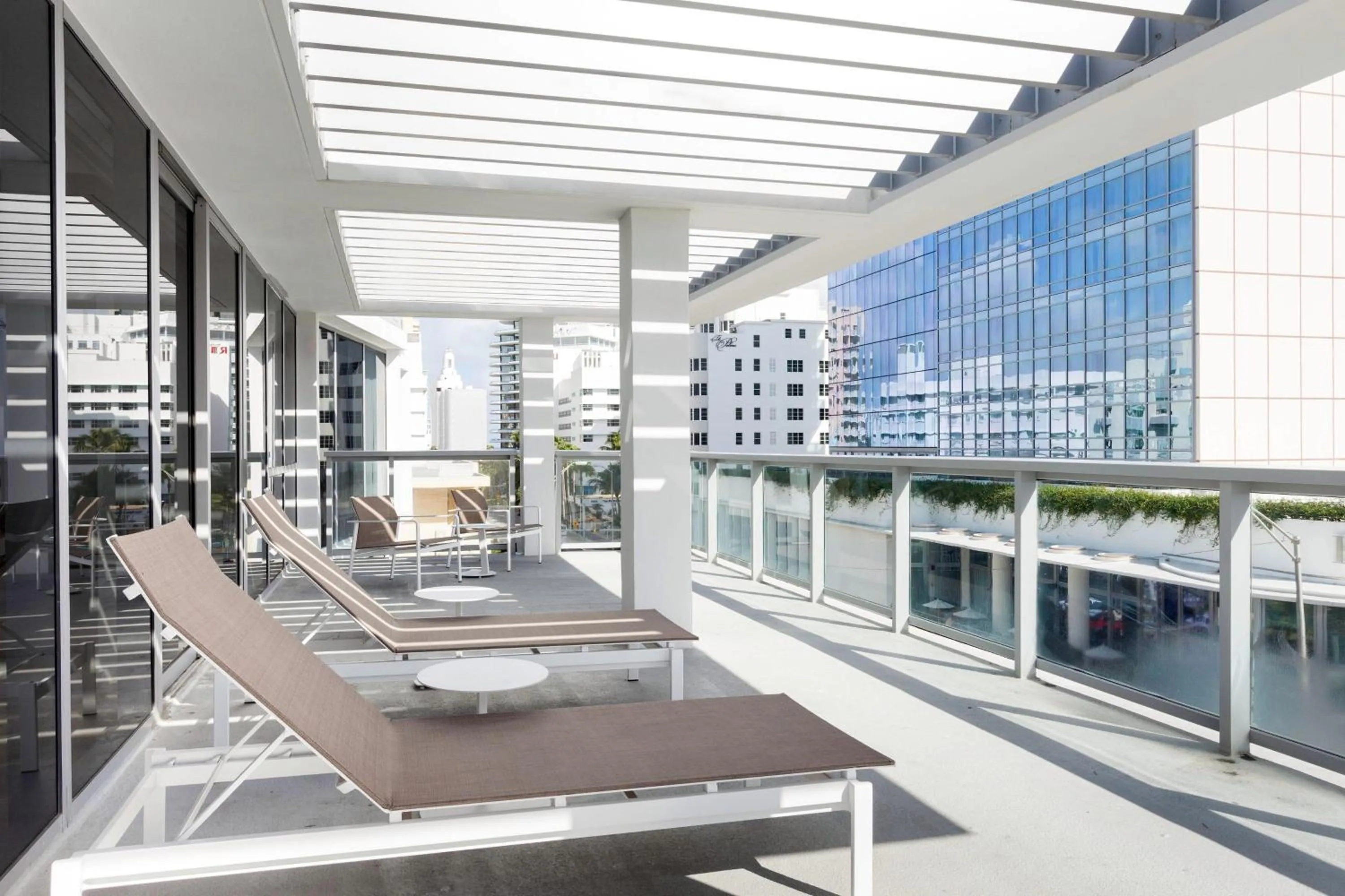 Photo of the whole room in AC Hotel by Marriott Miami Beach