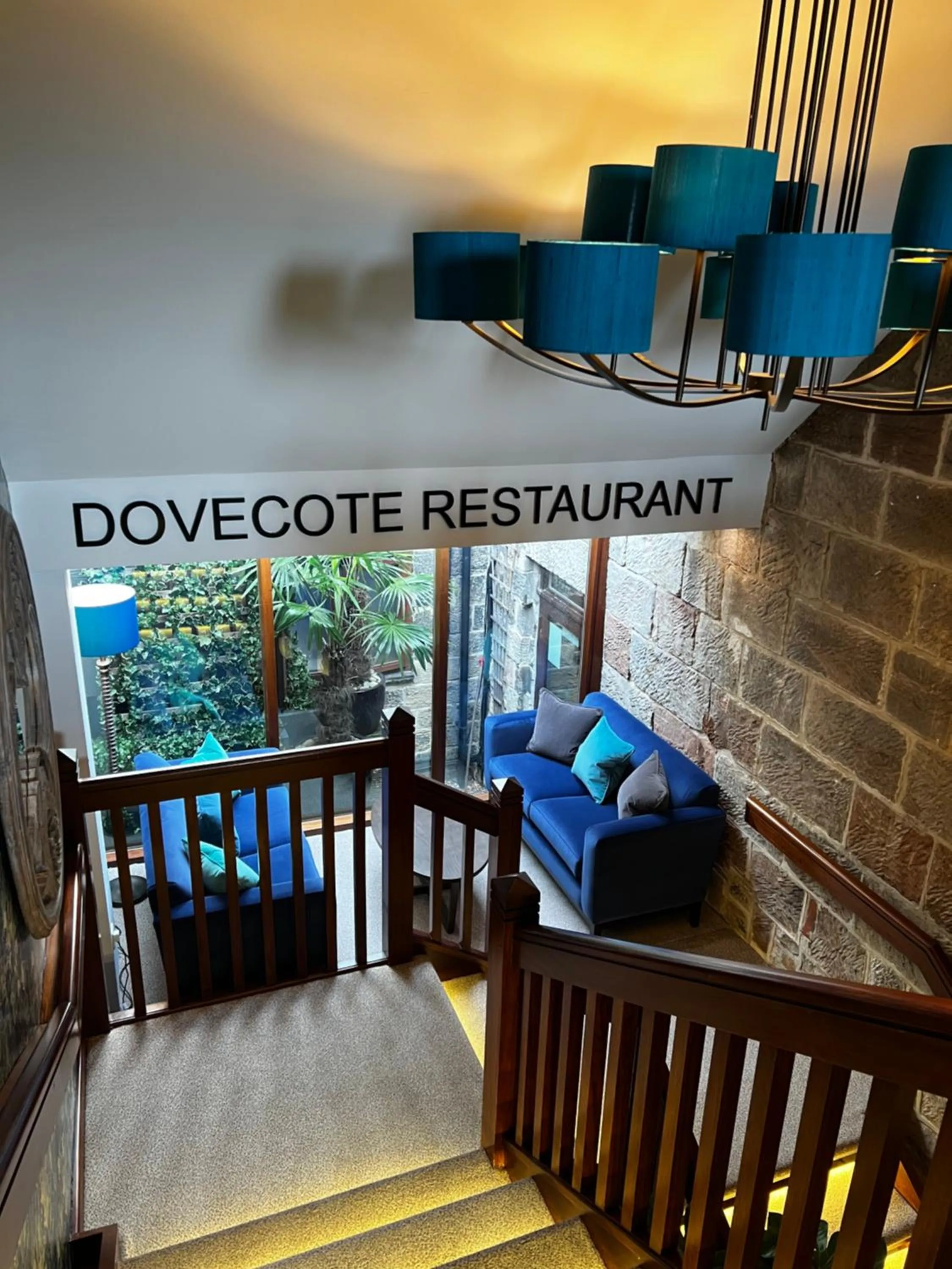 Restaurant/places to eat in Morley Hayes Hotel