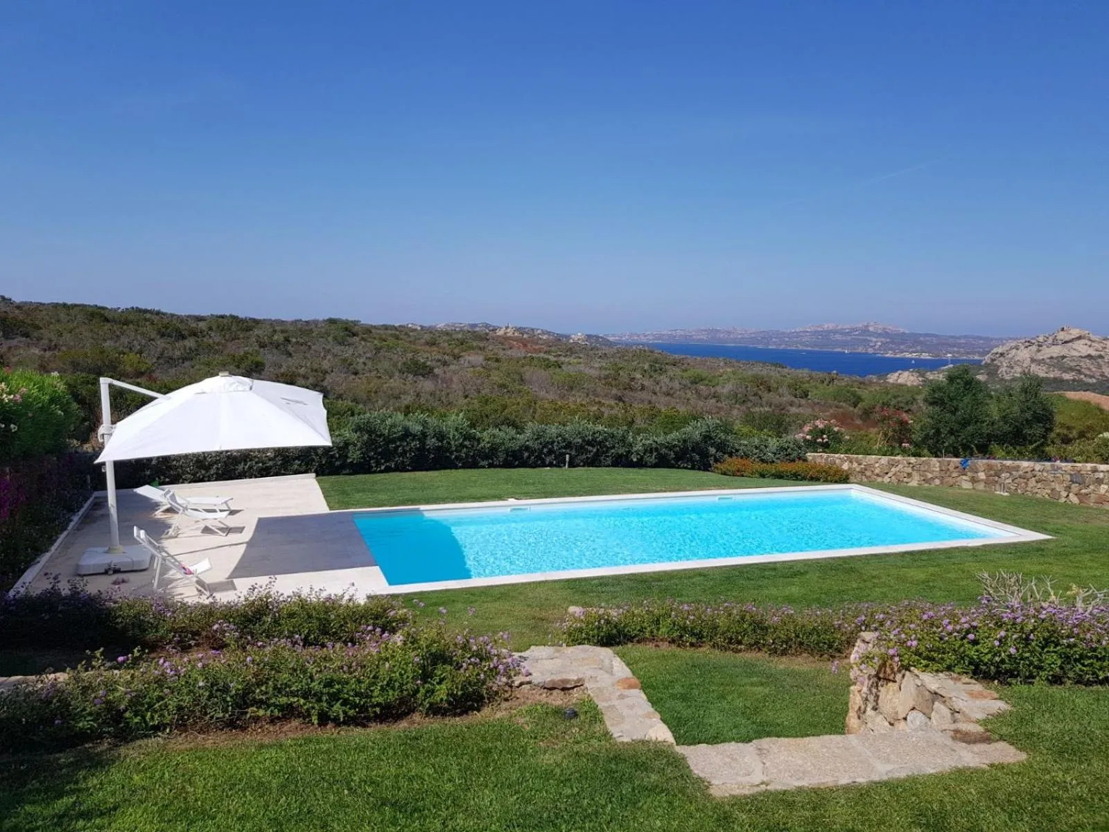 Pool view in Villa Smeralda