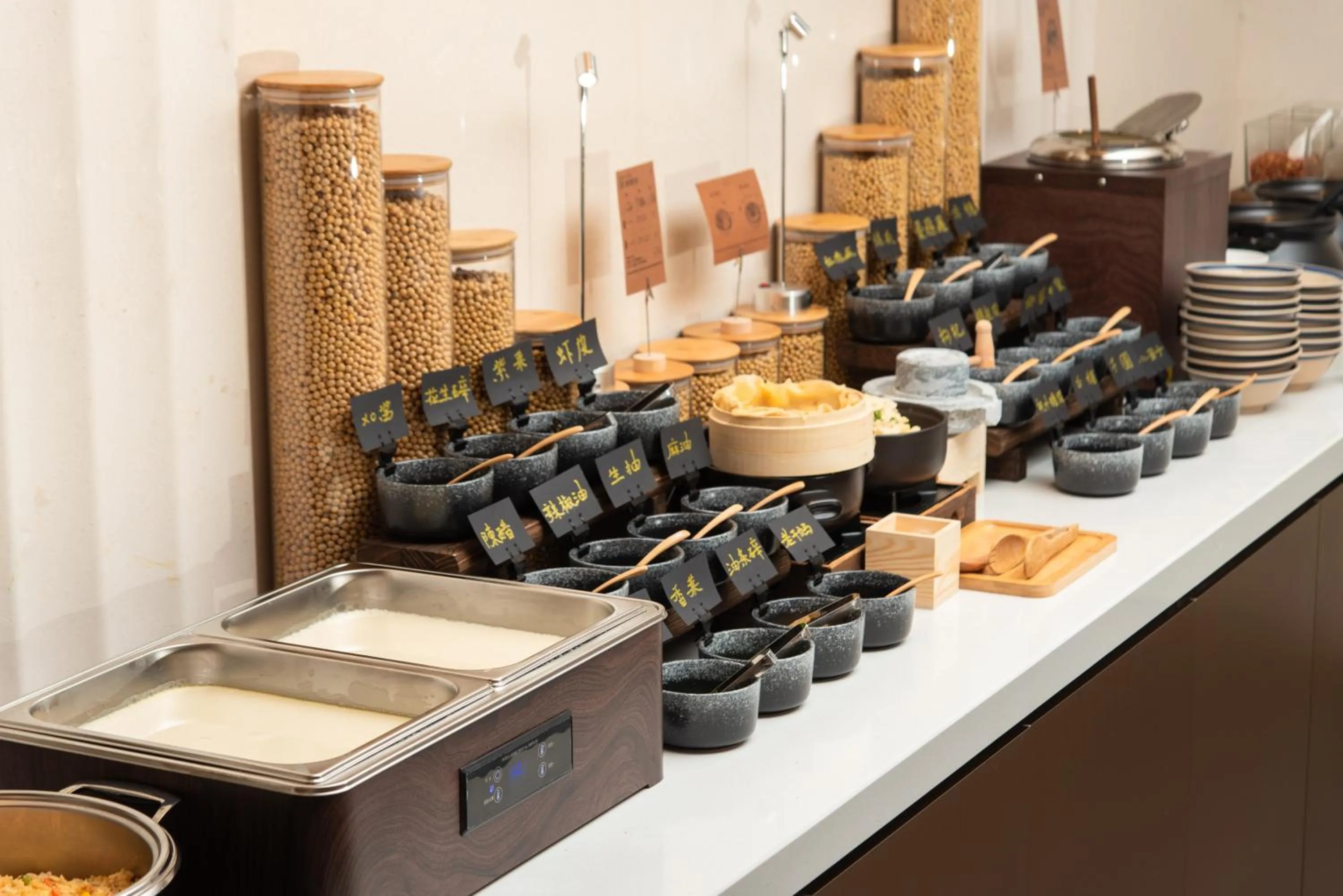 Atour Hotel Shenzhen Pingshan Kengzi Metro Station