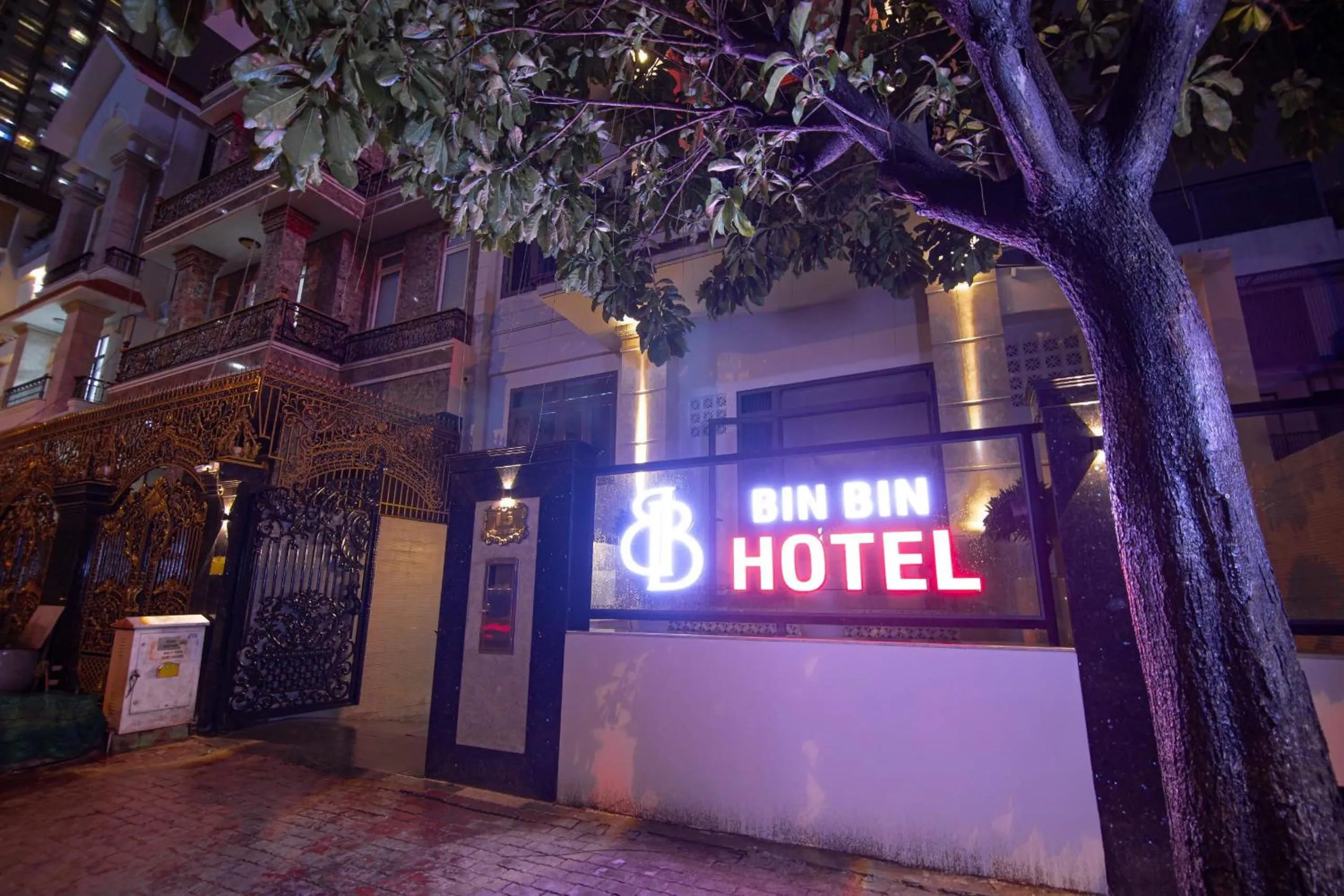 Bin Bin Hotel 14 Near Vstar School D7