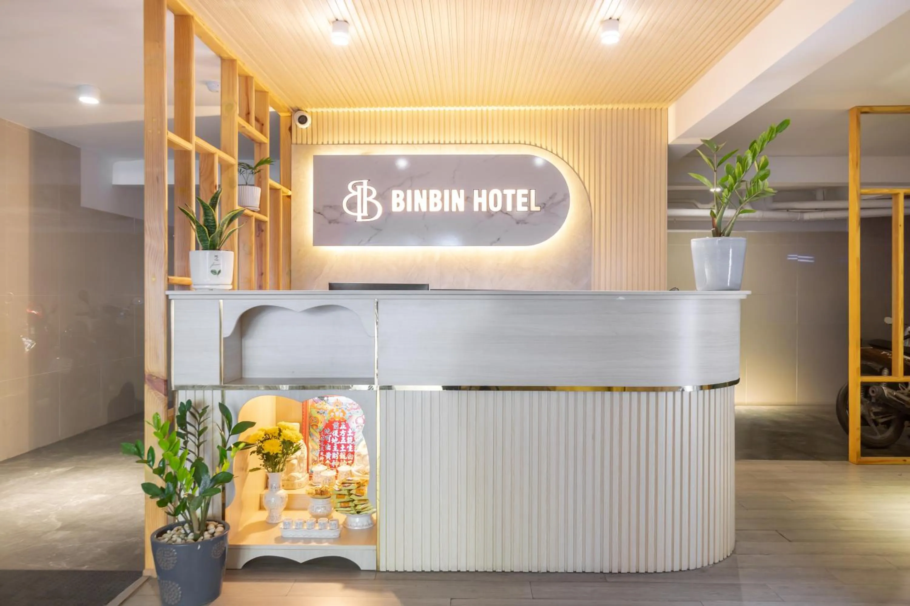 Bin Bin Hotel 14 Near Vstar School D7