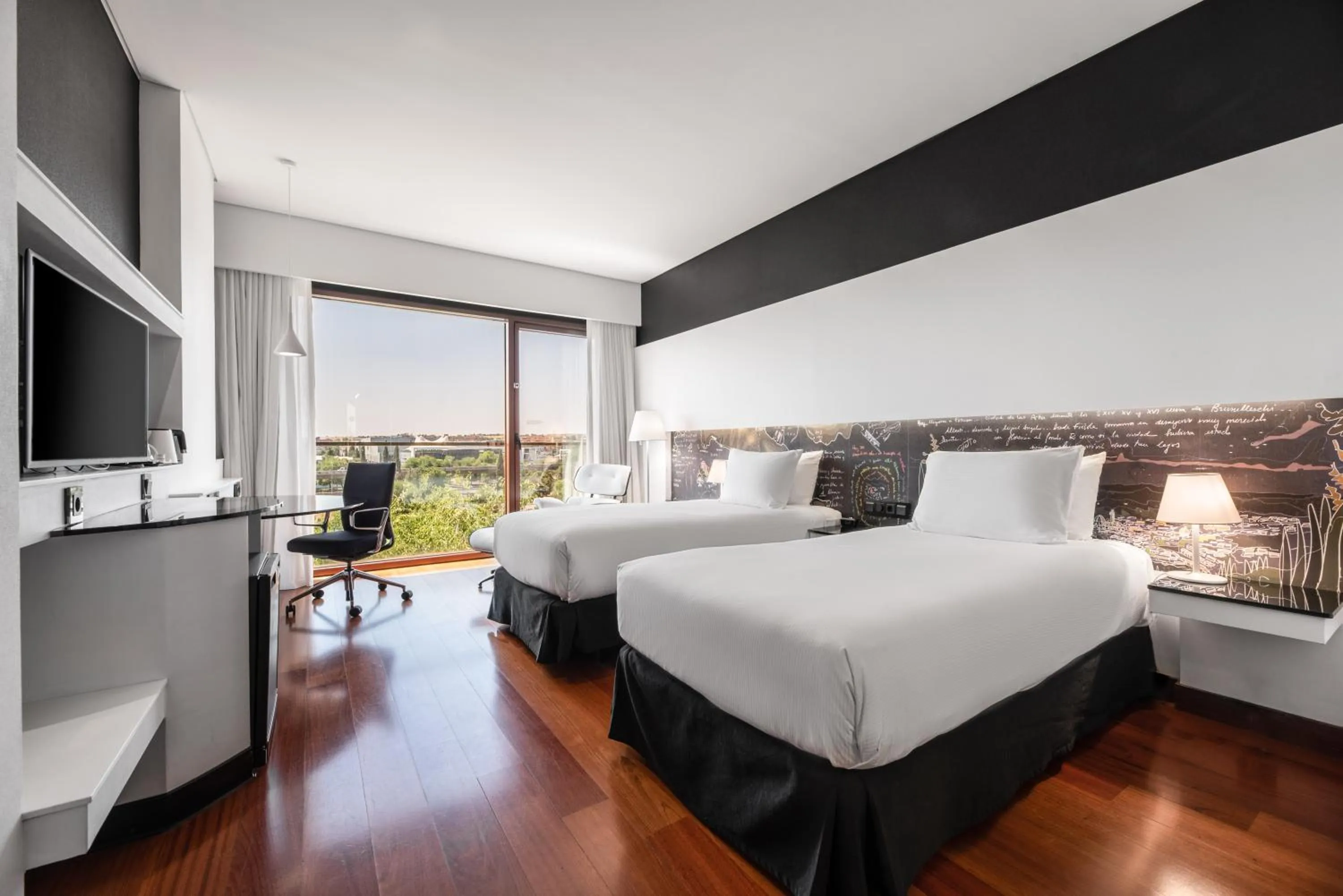 Bed in Hilton Madrid Airport