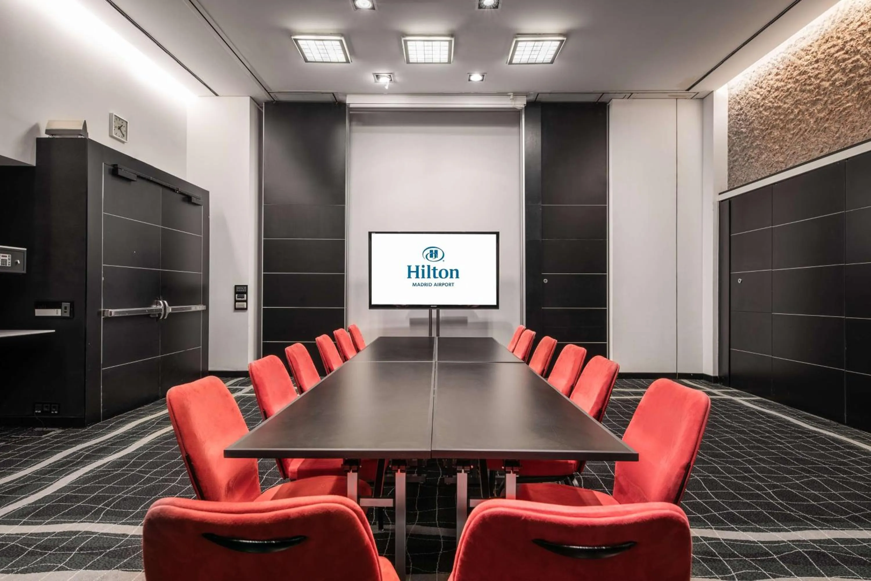 Meeting/conference room in Hilton Madrid Airport