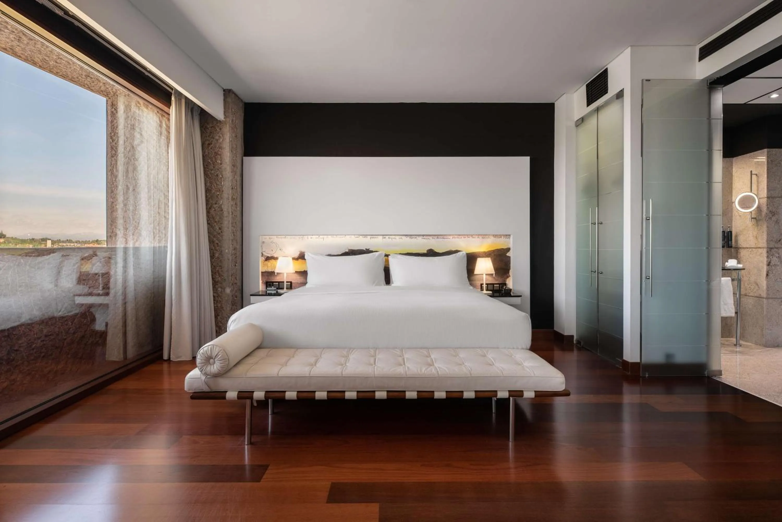 Bed in Hilton Madrid Airport