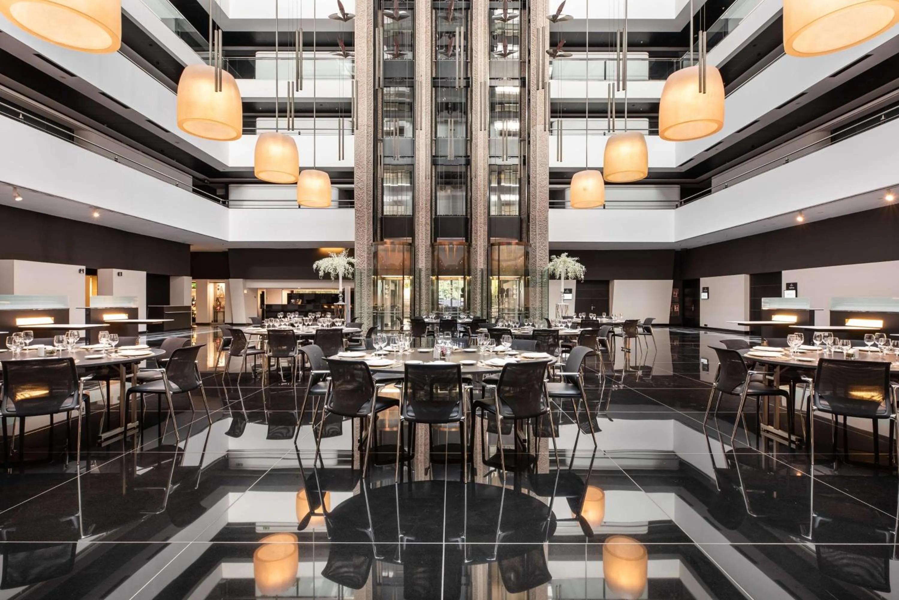 Meeting/conference room in Hilton Madrid Airport