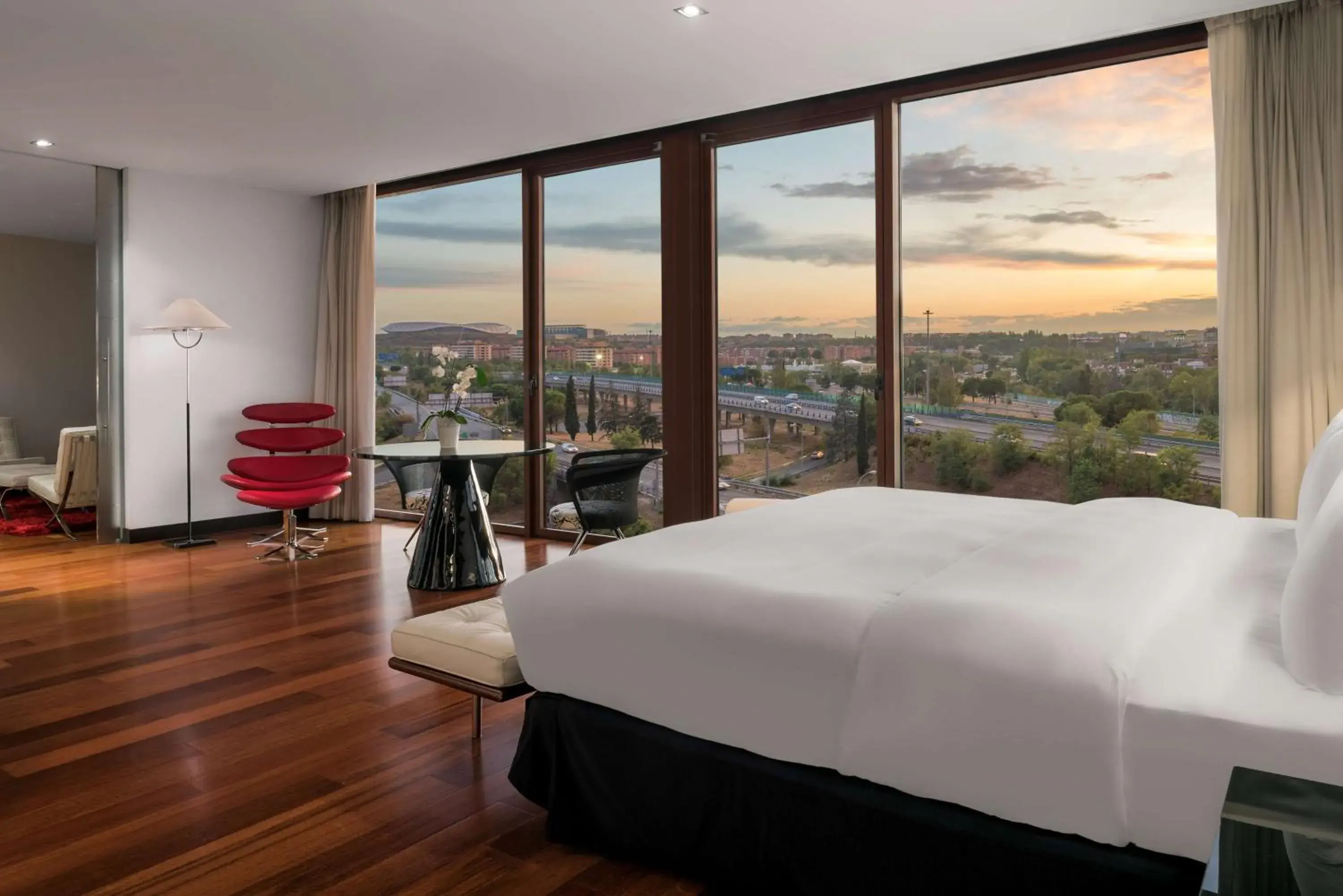 Bed in Hilton Madrid Airport Bed in Hilton Madrid Airport